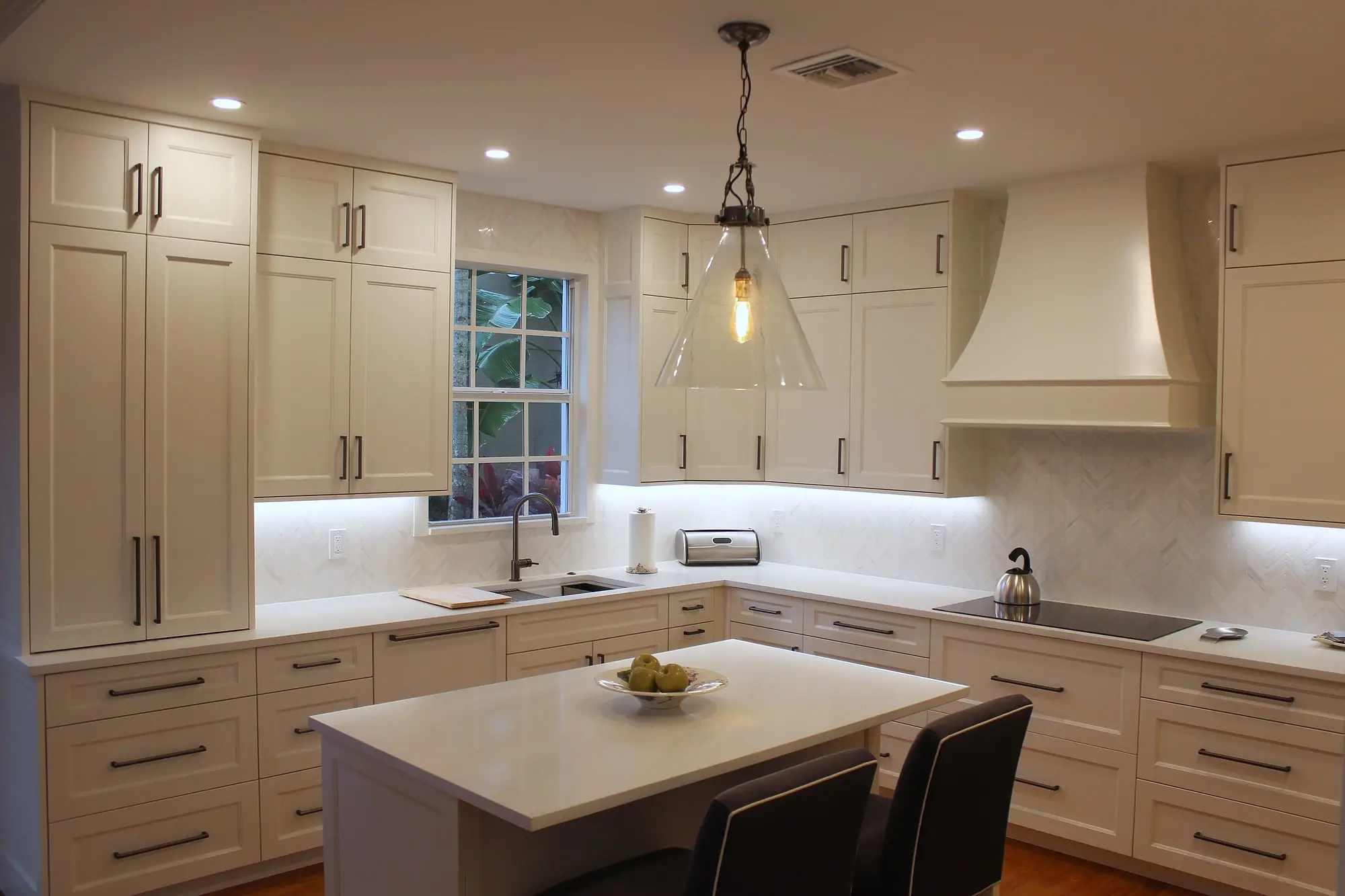 White Kitchen Remodel in Jupiter, FL by F&L Builder Construction project photo